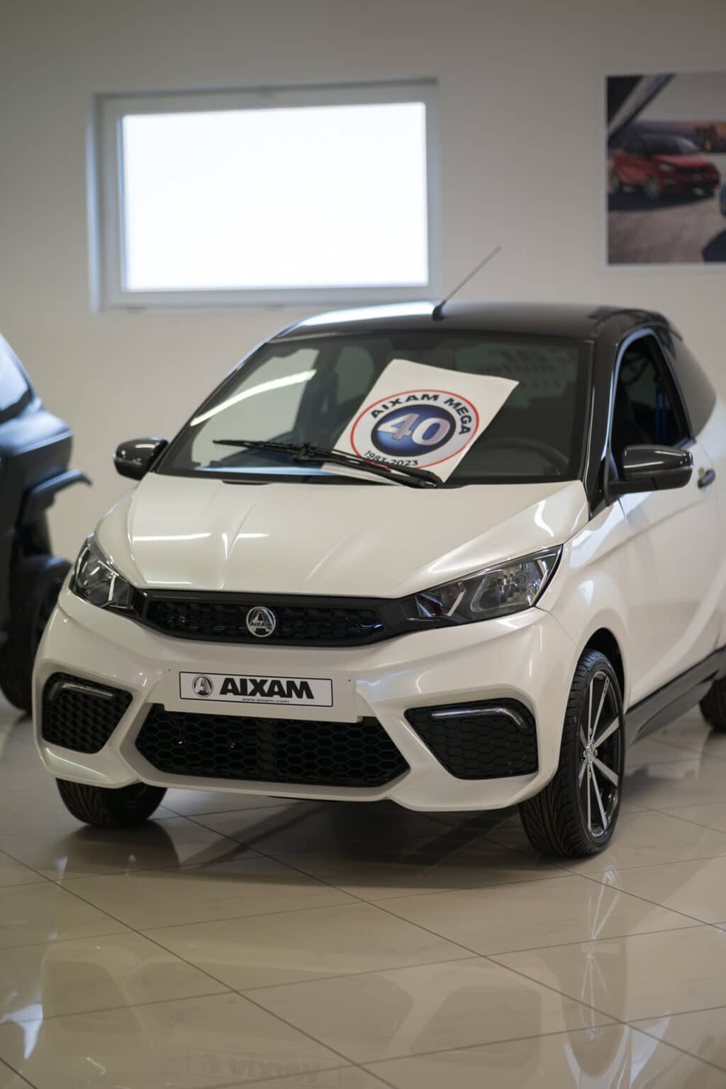 Modèle de Aixam en vente dans le showroom d'un garage Incar Motor
