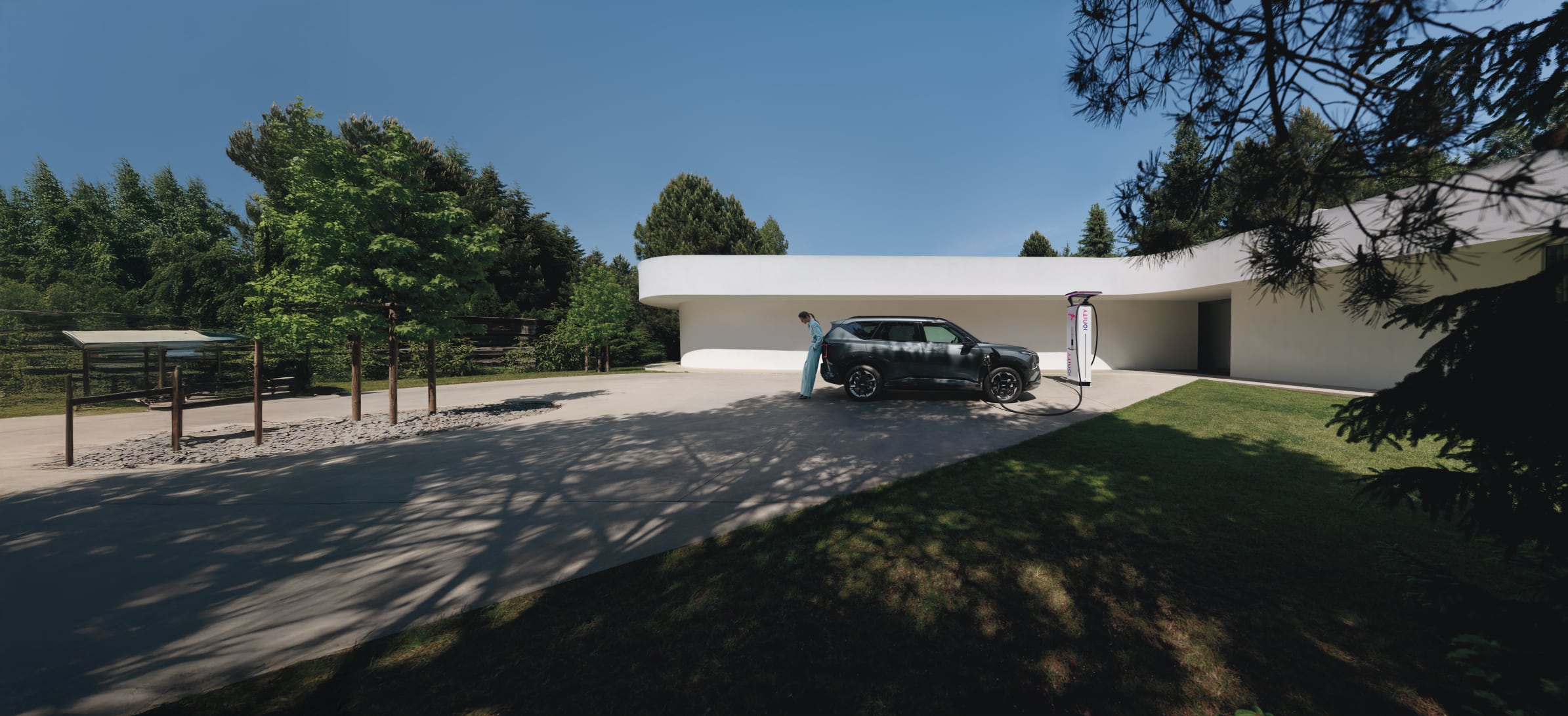 Kia EV5, SUV électrique au design moderne disponible chez Incar Motor.